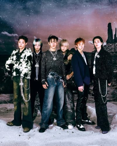 DREAMUS K-pop music release displaying the included collectible selfie photocard and unit photocard