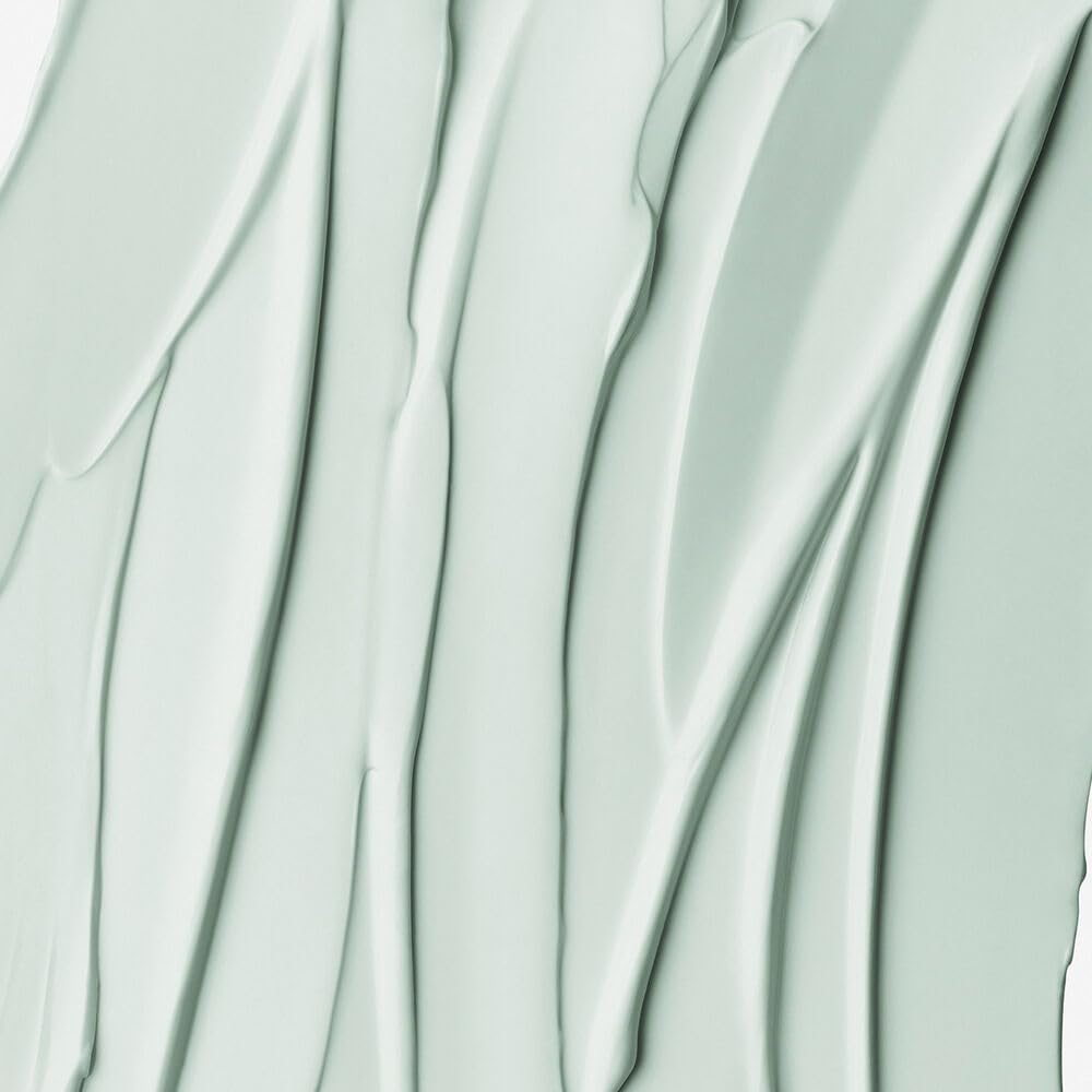 Estée Lauder DayWear oily skin moisturizer container
