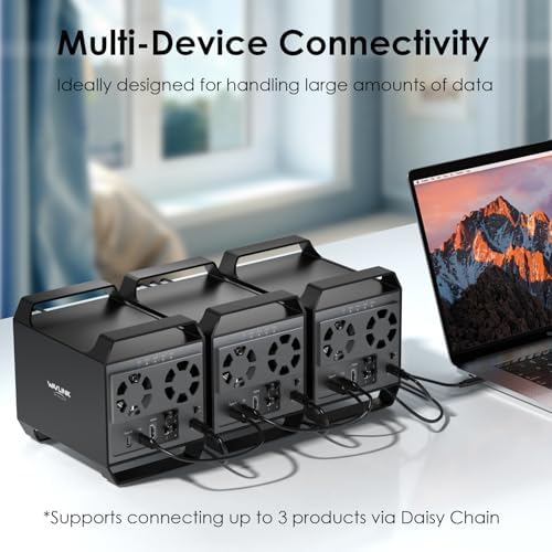 WAVLINK 4K HDMI video output feature demonstrated with an extended dual monitor display