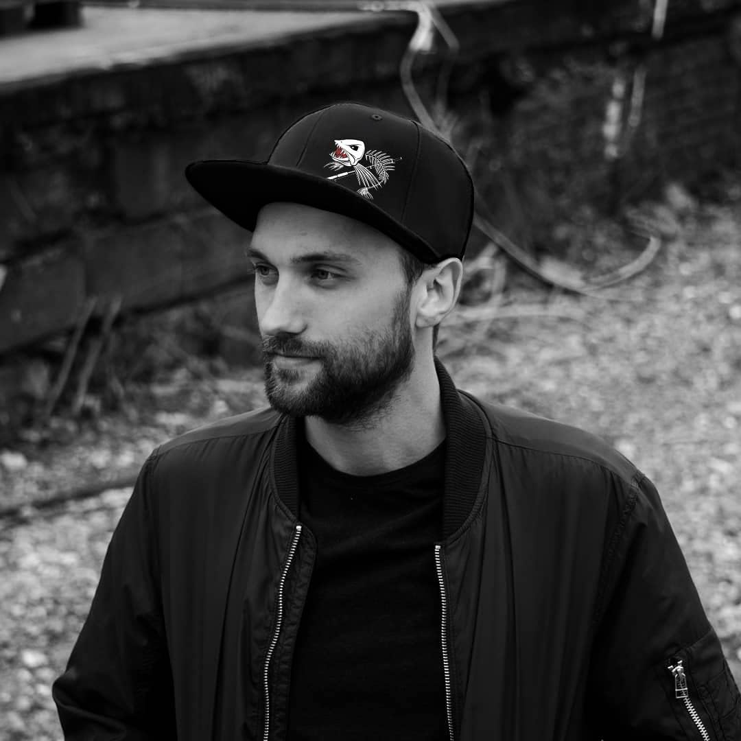 Tijeyi polyester snapback hat fabric texture and graphic detail