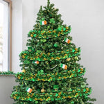 Demonstration of the flexible inner wire being bent to form a custom DIY holiday wreath decoration.