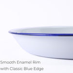 FAQQI Yorkshire pudding pan showing bowl-shaped interior walls