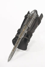 Assassin's Creed: Black Flag 4 Edward Kenway Hidden Rubber Blade Cosplay Weapons Props 1:1 Sleeves Sword - Image 1