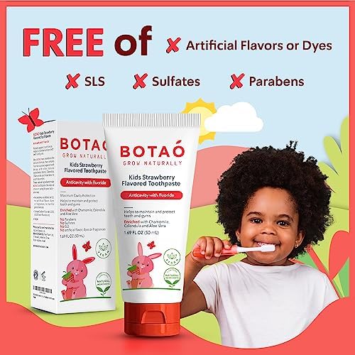 Botao children's strawberry toothpaste tube with aloe vera and chamomile ingredients.