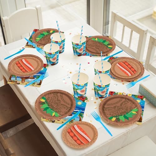 Top down view of party plates and disposable cutlery set
