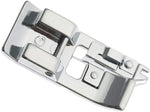 Side angle of sewing machine overcasting foot for edge finishing