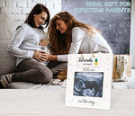 Jwitao sonogram keepsake package showing all seventeen double sided fruit and vegetable size cards.