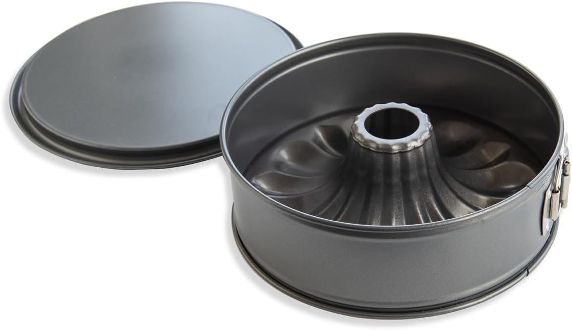 Nordic Ware Bundt Fancy Springform Pan front view
