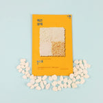 Holika Holika sheet mask essence application