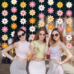 Dimension reference showing the 39.4 inch length of the Pasimy groovy daisy paper garland.