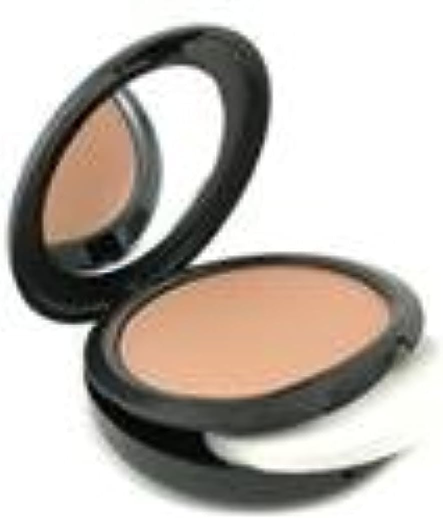 MAC Studio Fix Powder Plus Foundation NC42 front view compact