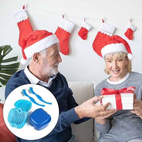 Portable denture retainer storage case for travel