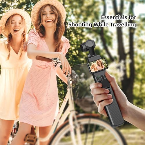 YONHUIZI premium camera charging accessory displaying the full retail package contents.