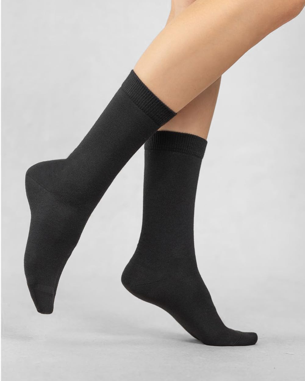 COTTON DAY women dress socks seamless toe fabric close up