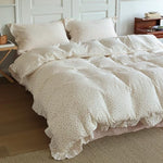 Interior view of the BuLuTu princess bedding showing the built-in corner ties and hidden zipper closure mechanism.
