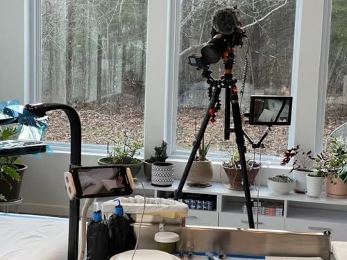 Duttek flexible 4K micro HDMI cable plugged into camera rig