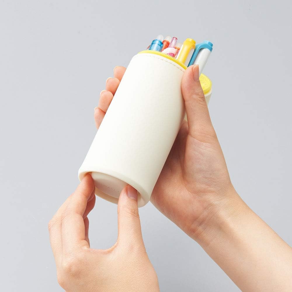 LIHIT LAB PuniLabo Stand Up Pen Case soft silicone material texture close up
