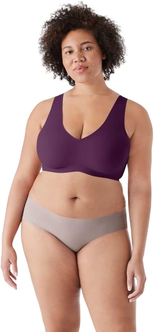 True & Co wire-free pullover bra tag and interior banding details.