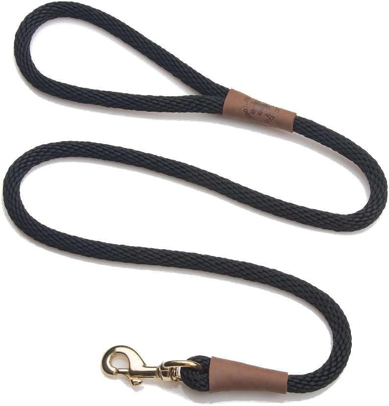 Mendota Pet British style braided snap leash front view attached to collar