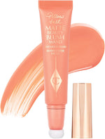 Blended finish of the light reflecting soft focus matte liquid blush.