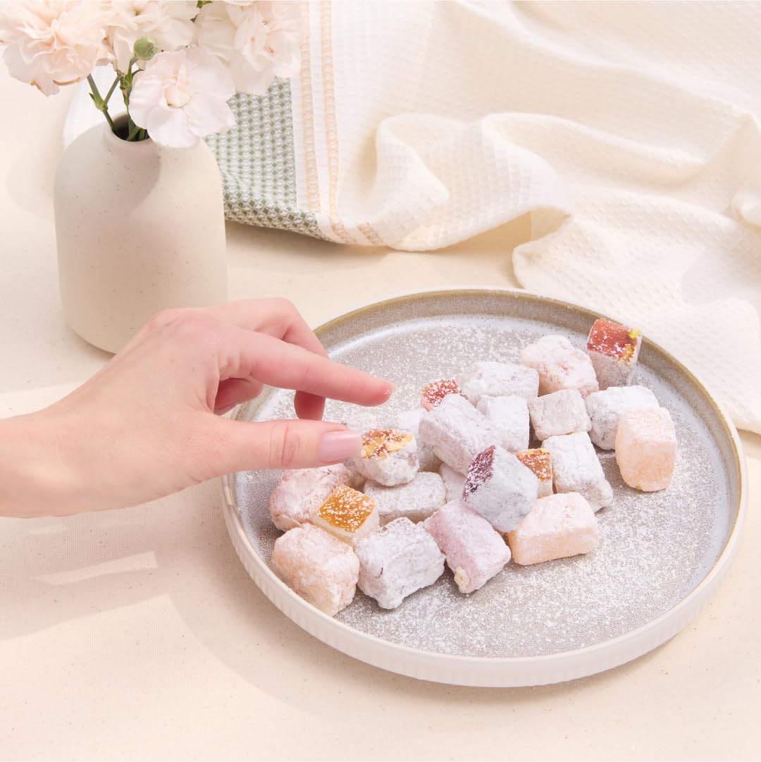 Authentic USA imported Berry Delights candies with ingredient details.