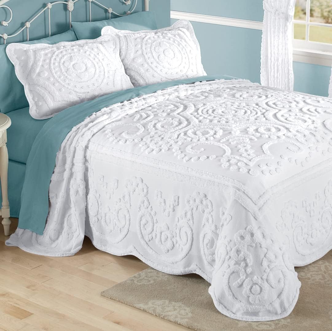 Montgomery Ward Scrolled Elegance cotton chenille bedspread white front view