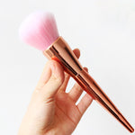 DANNEASY nail art cleaning brush close-up of bristle texture