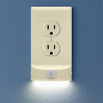 SnapPower single motionlight front view wall plate