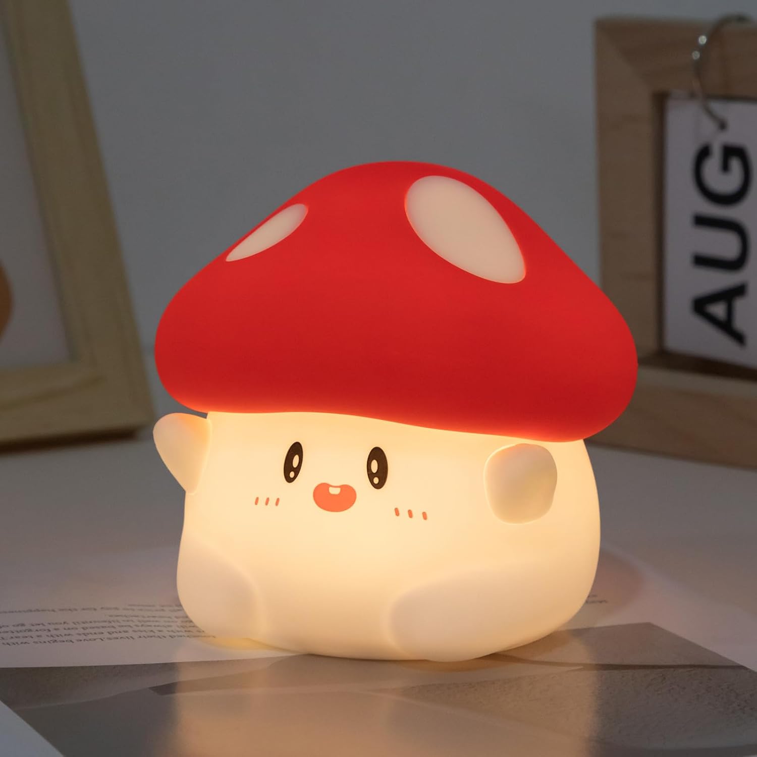 Rytinazzz Hug Mushroom Night Light front view