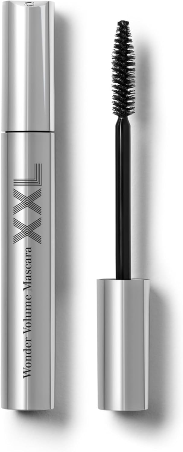 Clarins Wonder Volume Mascara XXL front view volumizing
