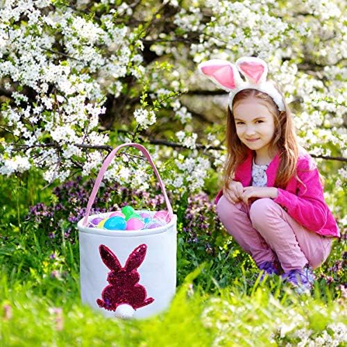 Large capacity fabric holiday treat bag for kids and teenagers