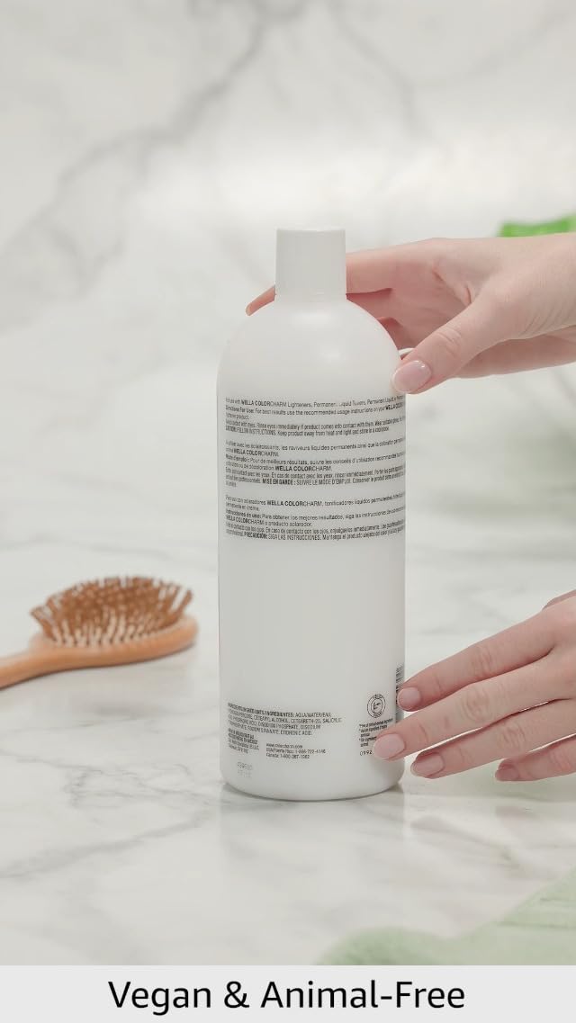 Vegan hair color developer bottle Wella Colorcharm