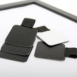 Demonstration of a pen inserted into the elastic loop holder