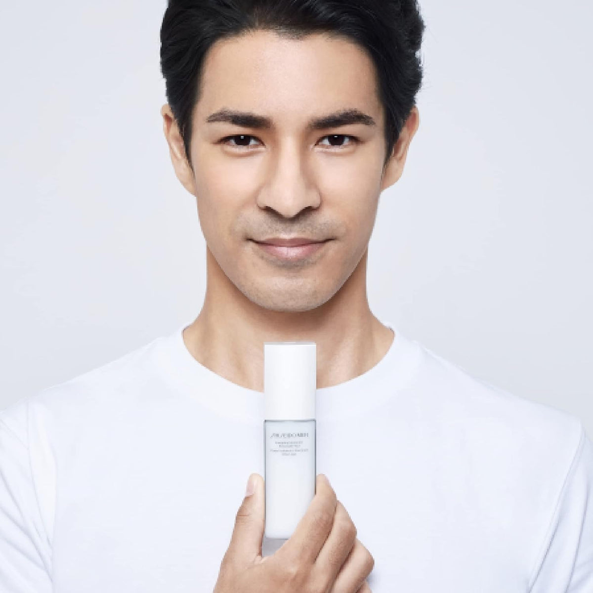 Premium men facial hydrating cream one hundred milliliters bottle angle view.