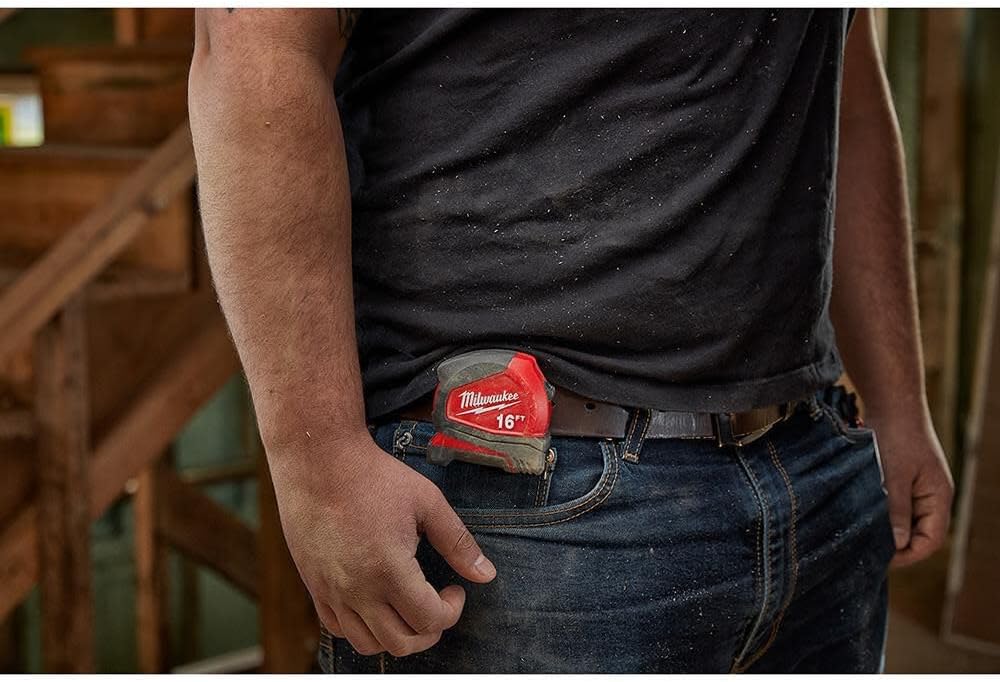 Milwaukee compact tape measure packaging overview