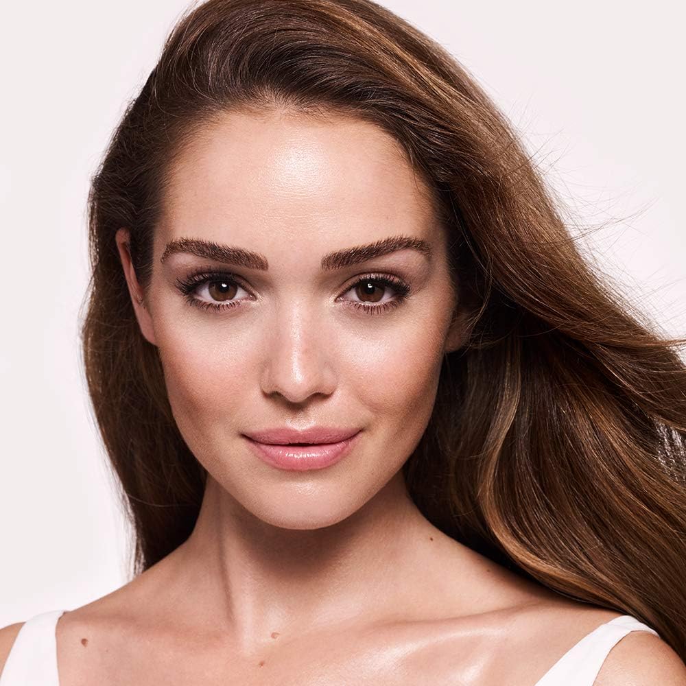 Side profile view of Charlotte Tilbury Wonderglow 40ml