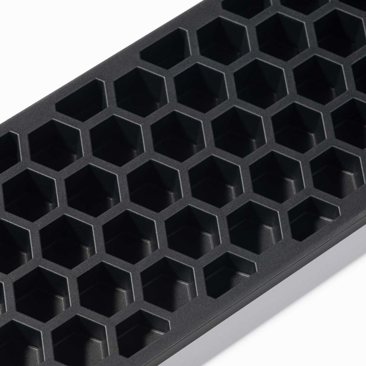 Keychron Silicone Wrist & Palm Rest, 12.89" Length - Supports 75% Compact Keyboard Series V1/V2/Q1/Q2/Q9 & Lemokey P1 (Pro/Max/HE) - Anti-Slip Base - Smooth & Washable - Black - Image 4