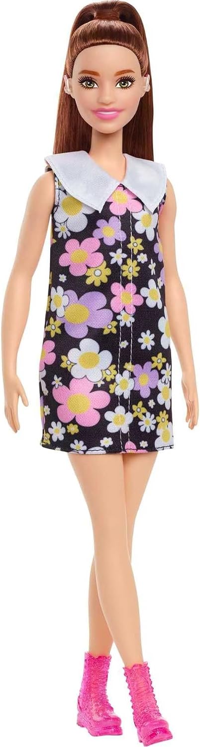 Barbie Fashionistas Doll #198, Petite with Curly Black Hair, Retro Floral Clothes & Accessories Including Platform Sandals & Earrings - Image 10