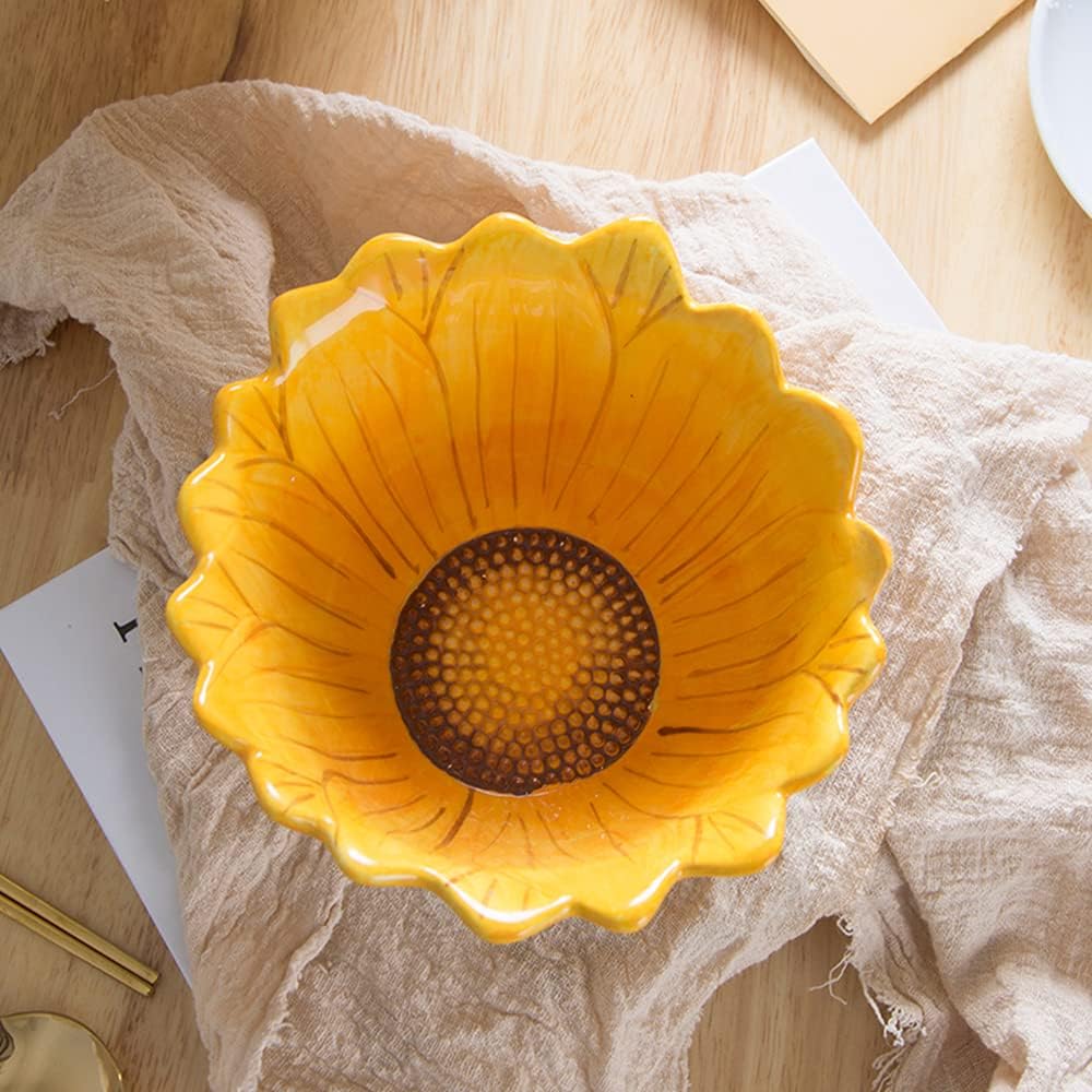 Bicuzat sunflower snack bowl angled perspective showing textured seed center