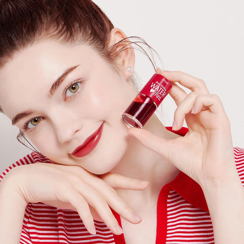 ETUDE water lip stain formula infused with natural berry fruit extracts.