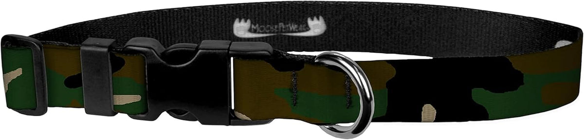 D-ring attachment on camo pet collar