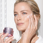 Este Lauder Resilience Multi-Effect Tri-Peptide Face and Neck Moisturizer with SPF 15 | Plumping & Anti-Aging | Firming Cream - Image 2