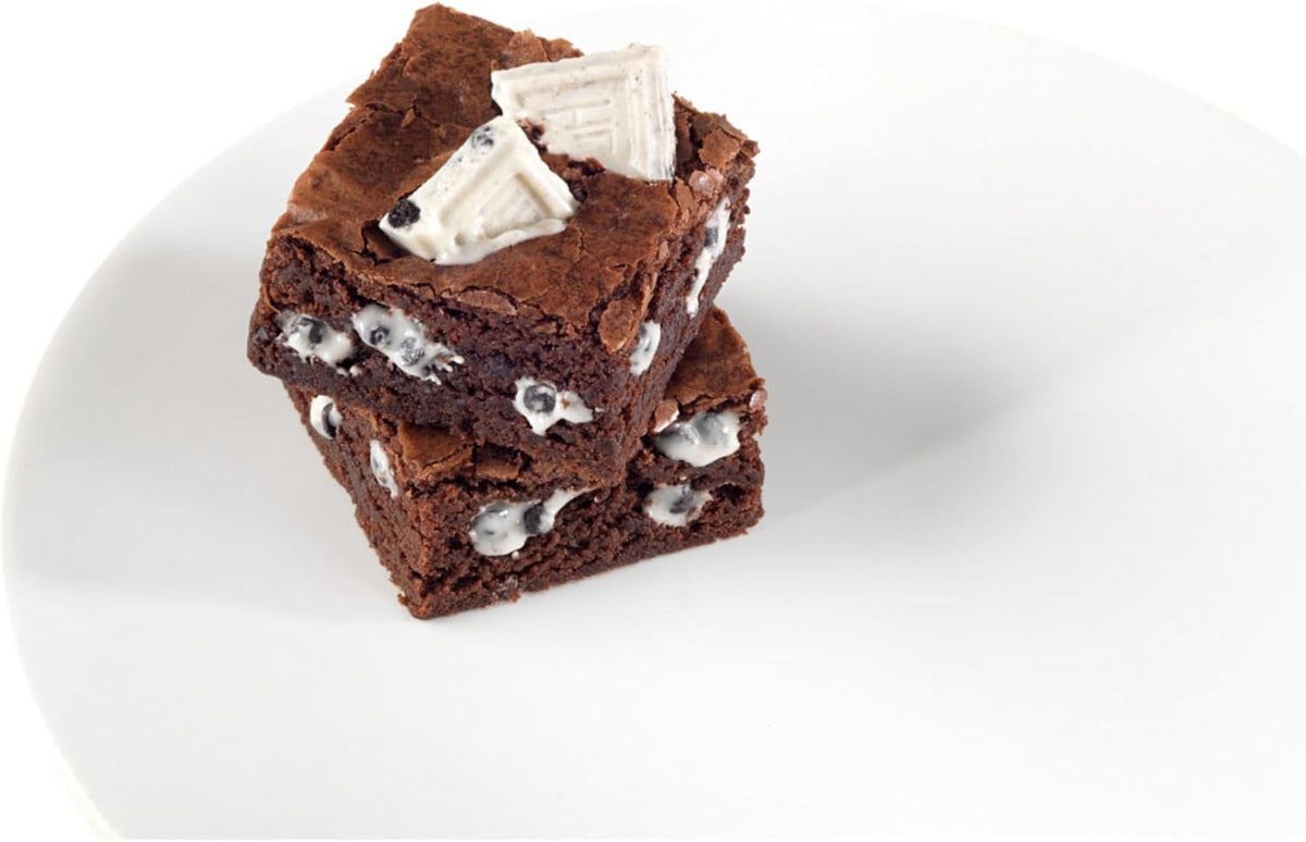 Authentic Hershey's Cookies and Creme bulk 36-count display carton