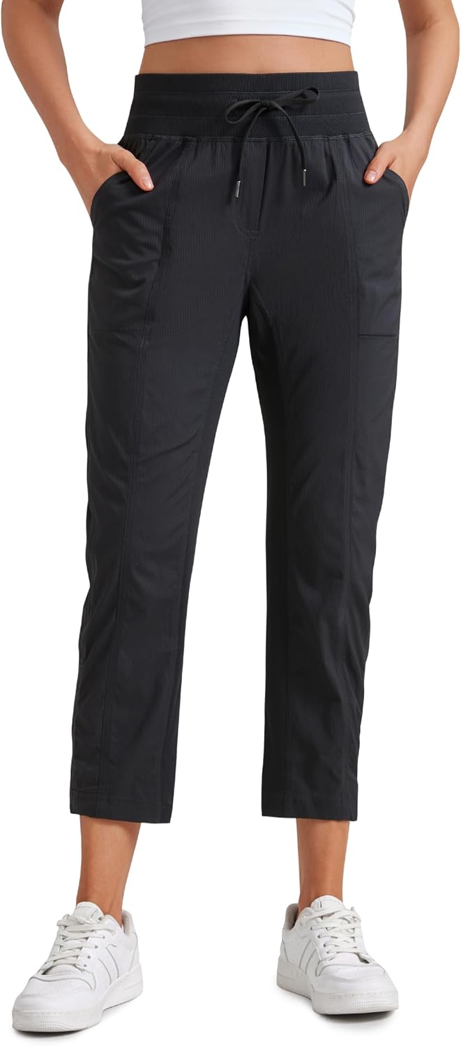 CRZ YOGA Ease Line casual 7/8 pants front view