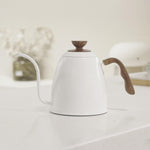BariSmate coffee kettle wood grain handle detail