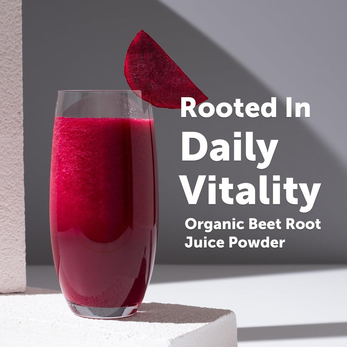 Micro Ingredients Organic Beet Root Juice Powder Mixed In A Glass