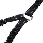 STGOOD no tangle pet lead extension demonstrating the shock absorbing elastic bungee stretching mechanism