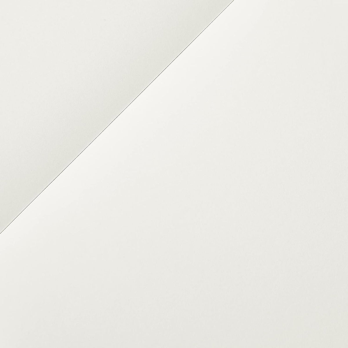 Close-up of 130gsm natural white smooth texture paper
