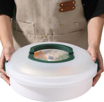Pujito 10 Inch Portable Pie Carrier front view with green handle