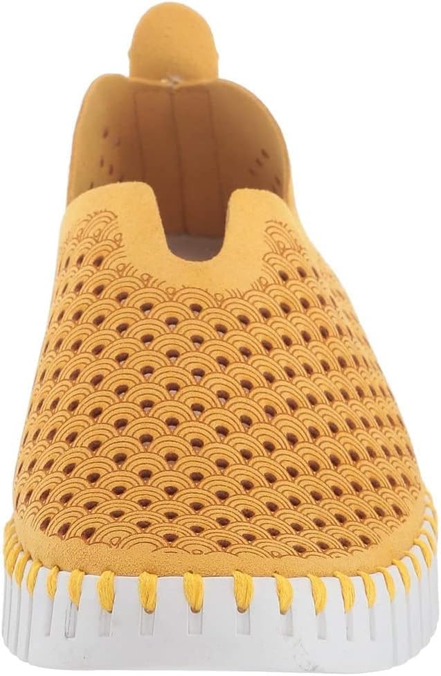 Back heel view of Ilse Jacobsen Hornbaek women's slip-on footwear